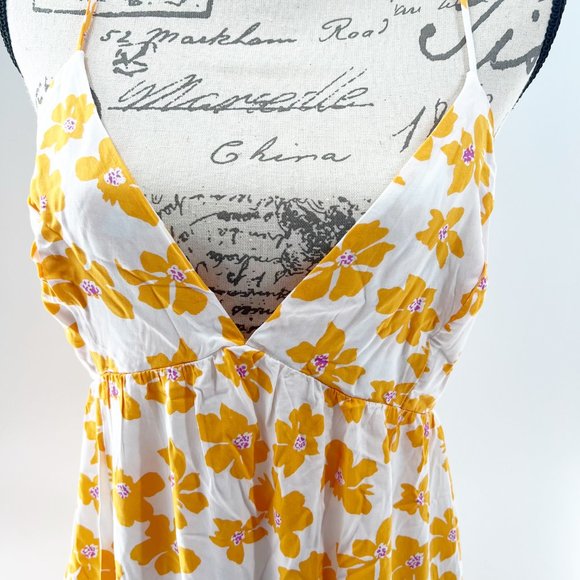 COPY - All In Favor Strappy Tiered Yellow Flower Maxi Dress Size XL NWT - Picture 12 of 12